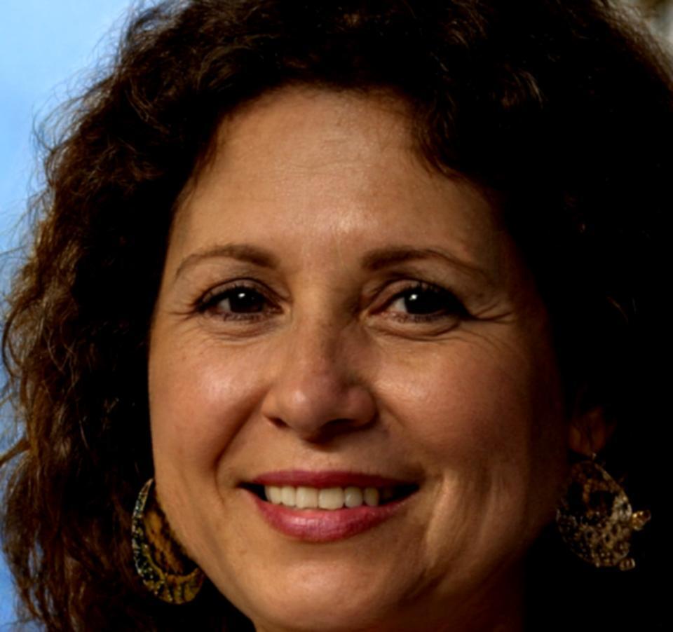 Portrait de Sophie Martin, experte en analyse financière